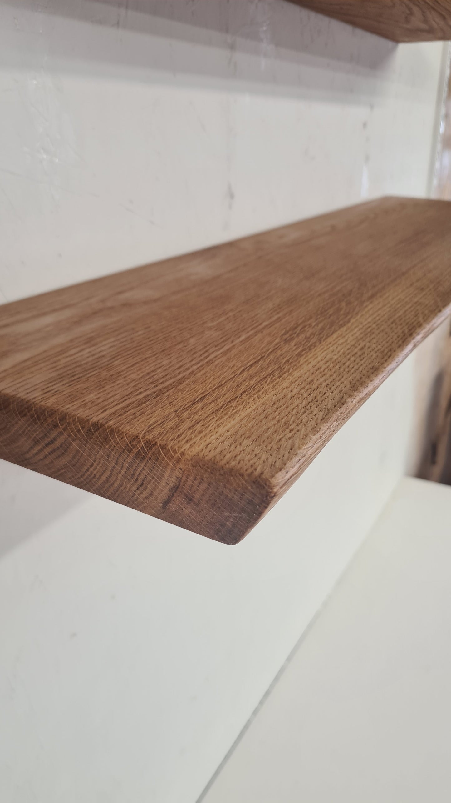 Étagères flottantes en chêne à bords vivants: 40mm X 240mm X 1100mm