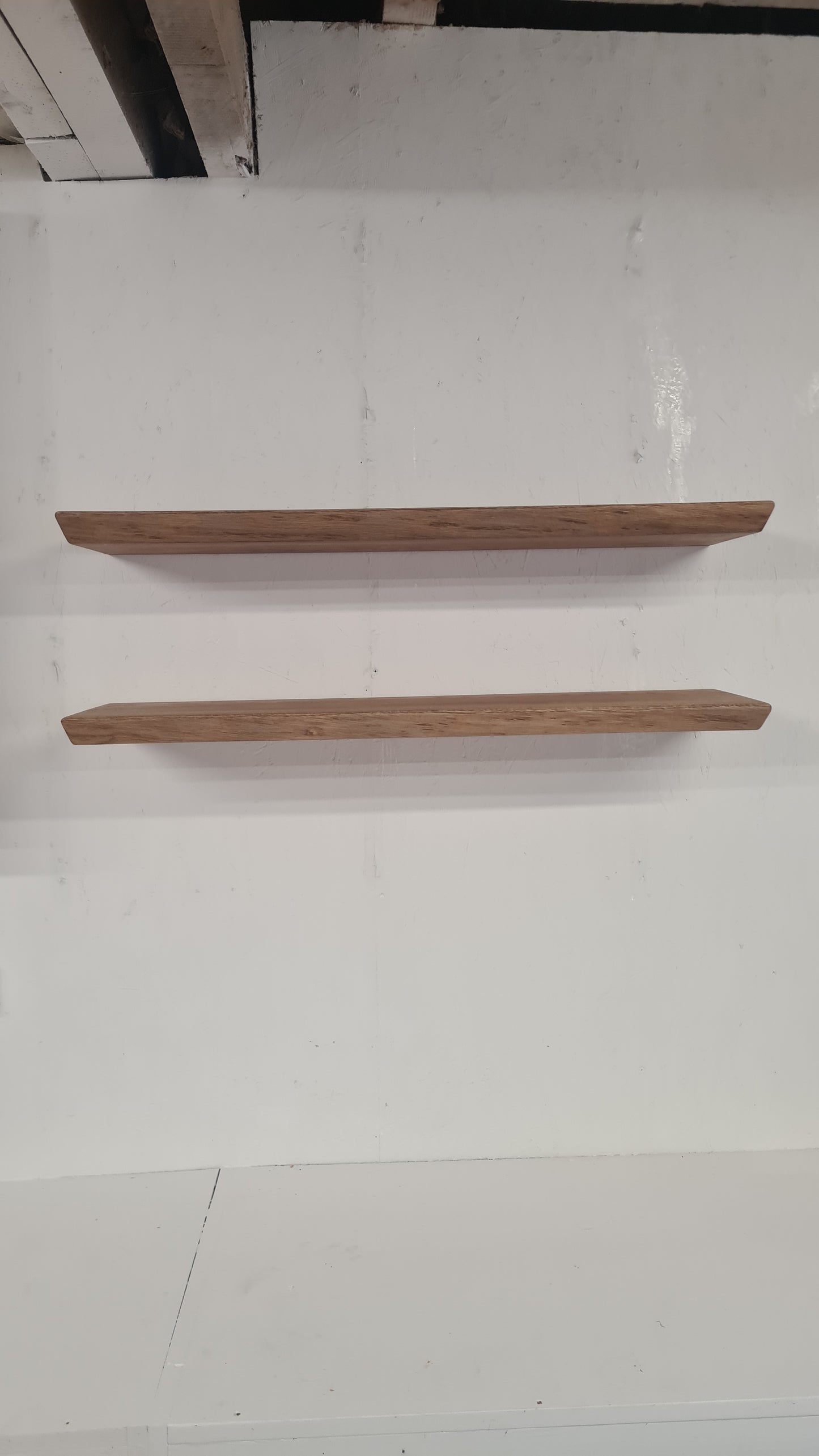 Étagères flottantes en chêne à bords vivants: 40mm X 240mm X 1100mm