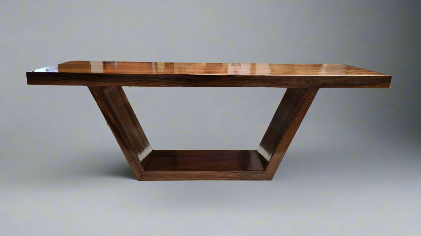 L'élégance rustique. Table à manger.