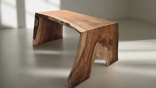 Table en basse en Noyer